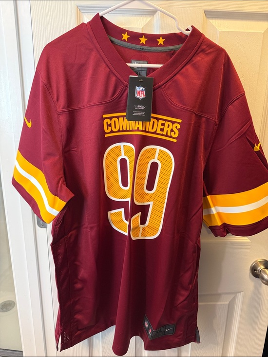Nfl Apparel Other - Nike Washington Commanders Burgundy & Gold Jersey - Men's